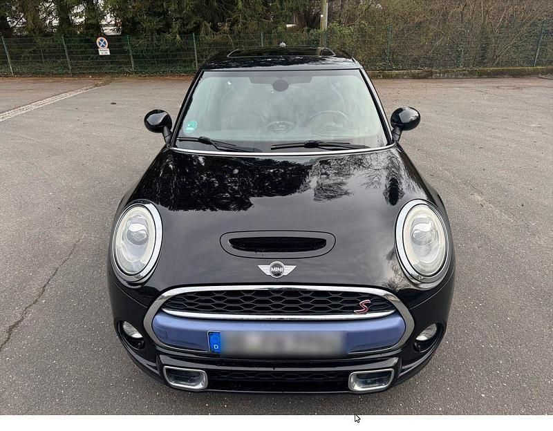 Second-hand Mini Cooper SD 170 CP (125 kW) 2016 Negru Hatchback