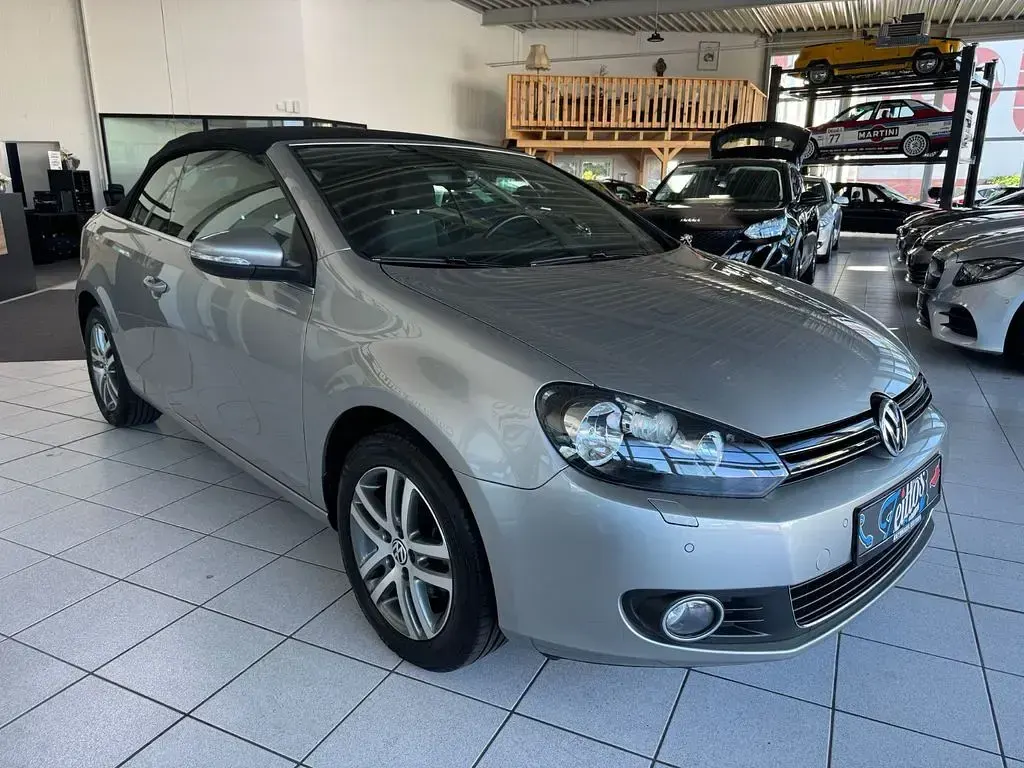 Gebraucht VW Golf 105 PS (77 kW) 2011 Silber Cabrio