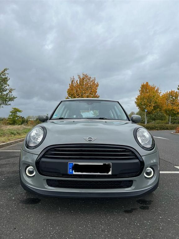Grau Gebraucht 2020 Mini ONE Kleinwagen | 16.699 € (Fairer Preis) - Bild 1/4