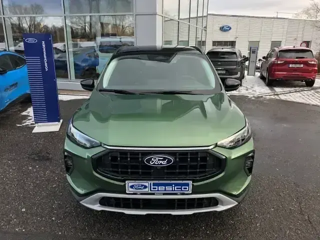 Gebraucht Ford Kuga Active X 242 PS (177 kW) 2024 Grün SUV