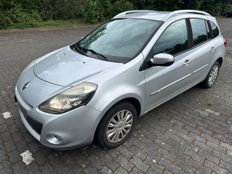 Grau Gebraucht 2009 Renault Clio II Dynamique Limousine | 1.290 € (Superpreis) - Bild 1/4