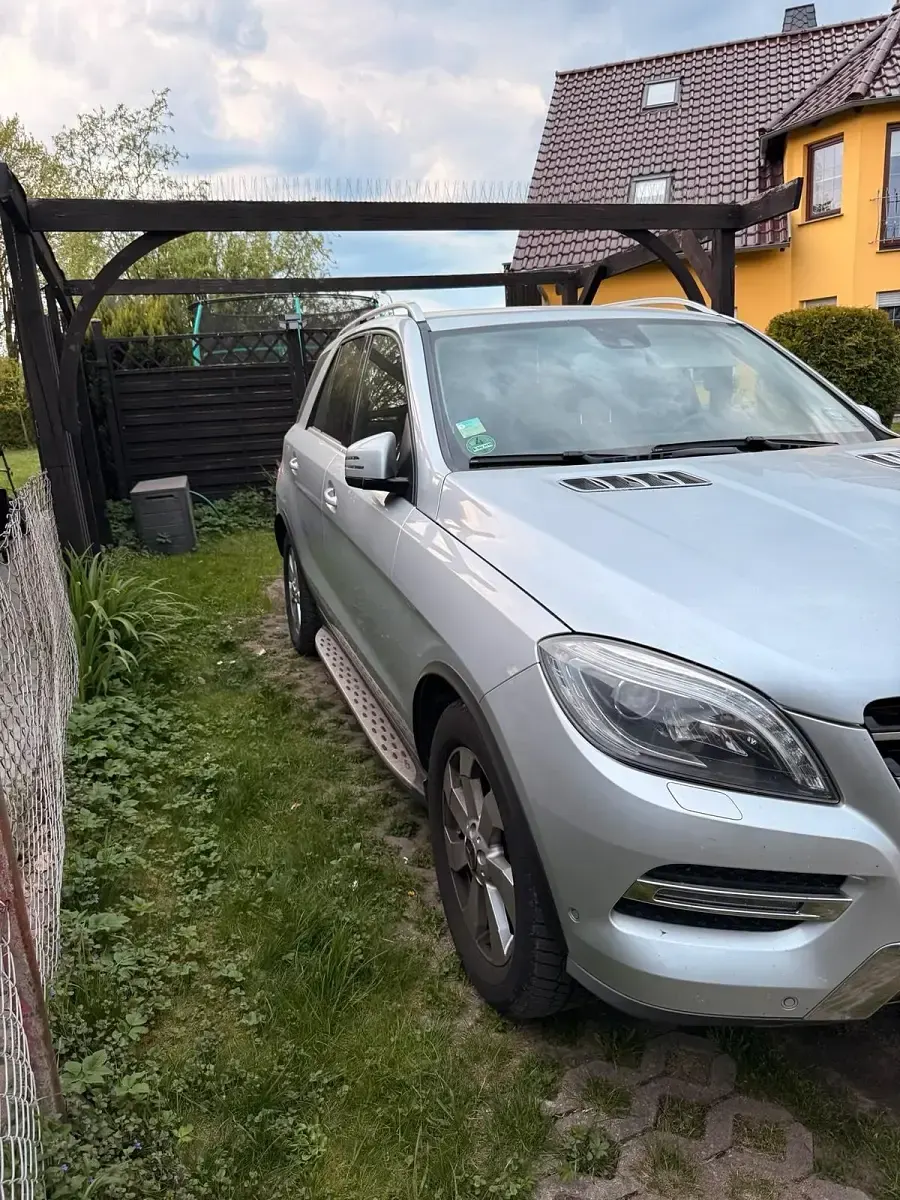Gebraucht Mercedes ML350 258 PS (189 kW) 2013 Silber SUV