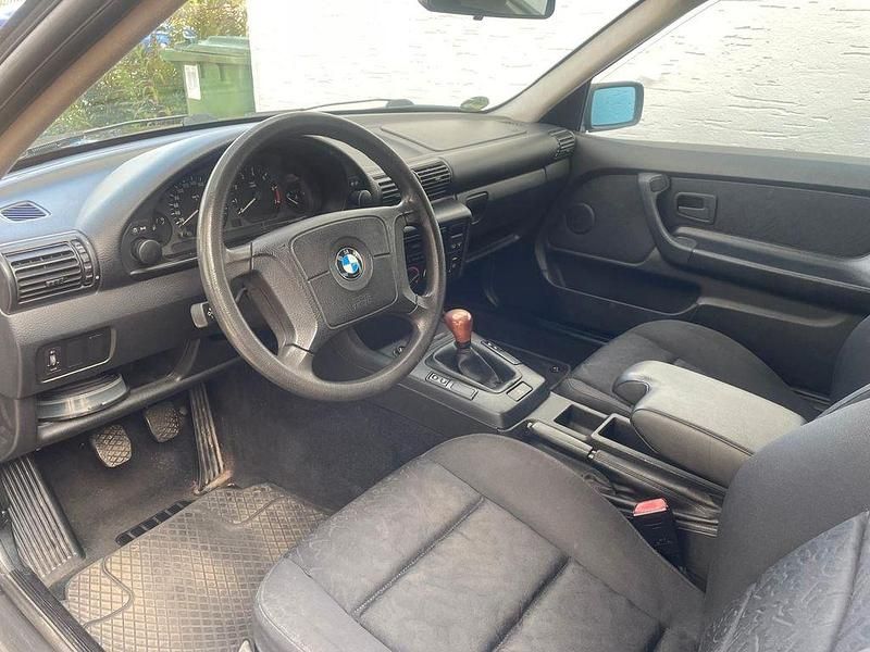 Gebraucht BMW 316 Compact 102 PS (75 kW) 1995 Schwarz Kleinwagen