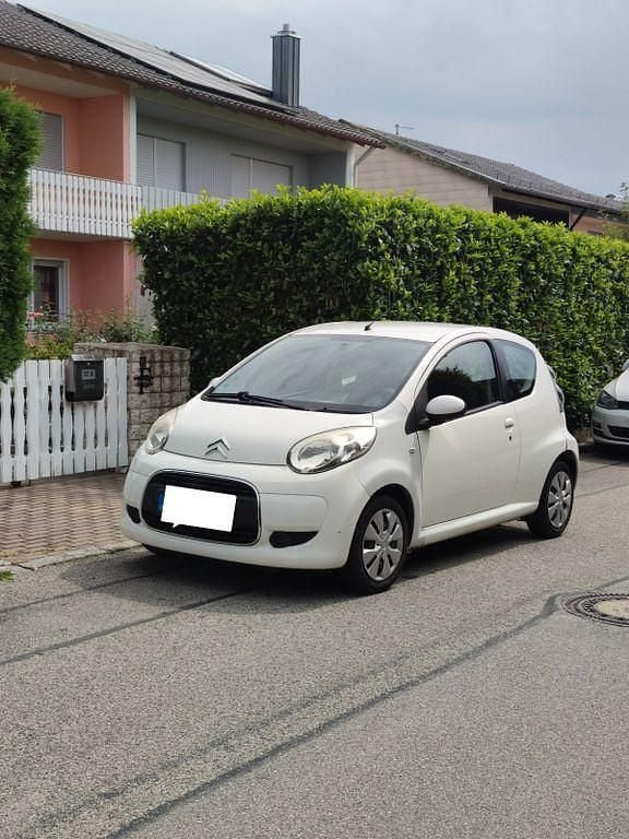 Weiß Gebraucht 2011 Citroën C1 Kleinwagen | 2.500 € (Fairer Preis) - Bild 1/4