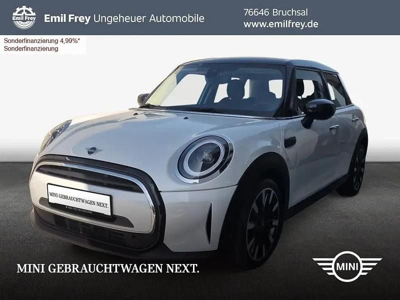 Weiß Gebraucht 2023 Mini Cooper Classic Kleinwagen | 26.460 € (Fairer Preis) - Bild 1/3