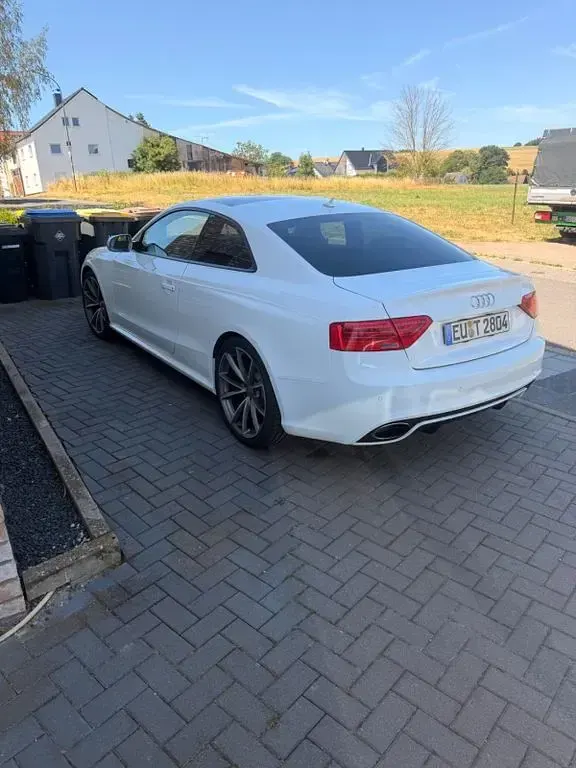 Gebraucht Audi RS5 Sport 450 PS (330 kW) 2013 Weiß Coupé