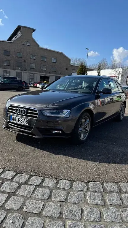 Gebraucht Audi A4 190 PS (139 kW) 2015 Schwarz Limousine
