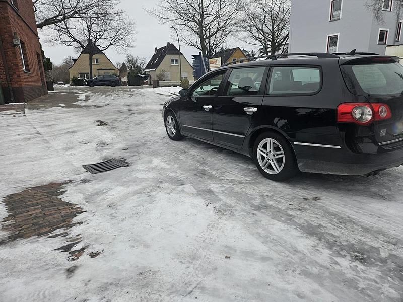 Usata VW Passat 170 CV (125 kW) 2007 Nero Station wagon