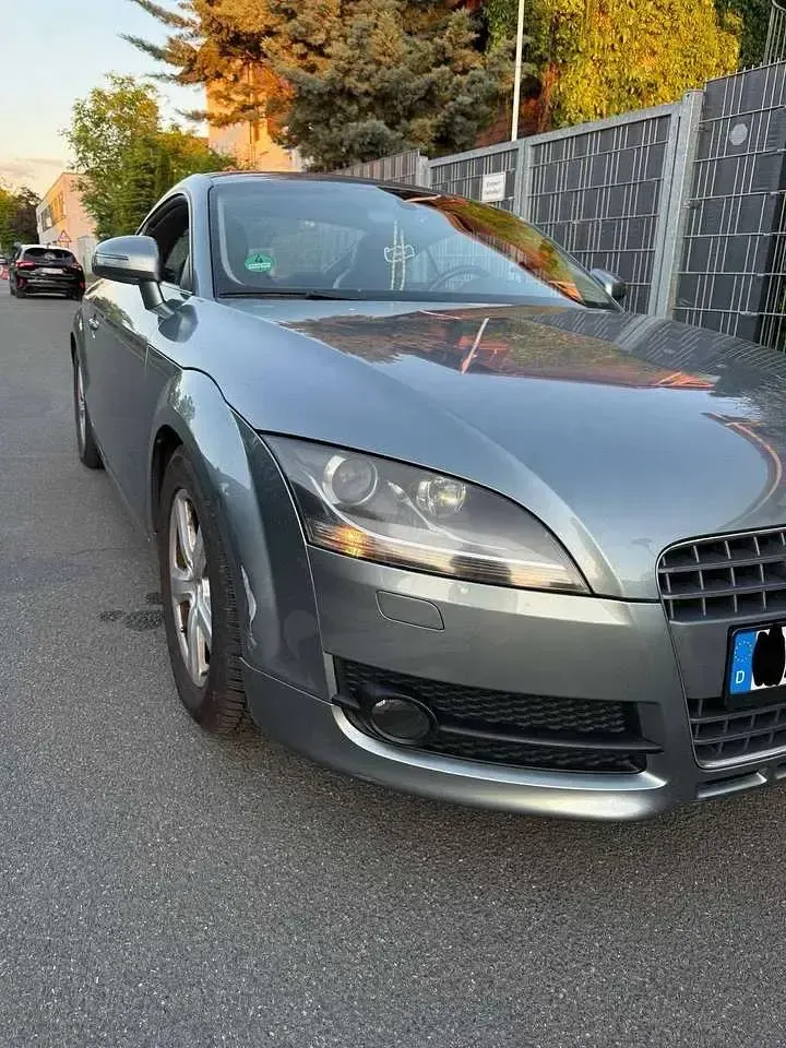 Gebraucht Audi TT 163 PS (119 kW) 2008 Grau Coupé