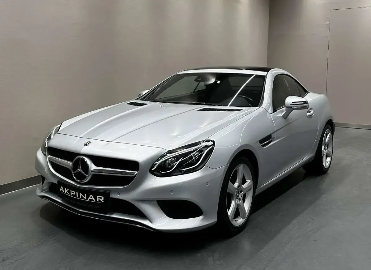 Gebraucht Mercedes SLC300 245 PS (180 kW) 2016 Silber Cabrio