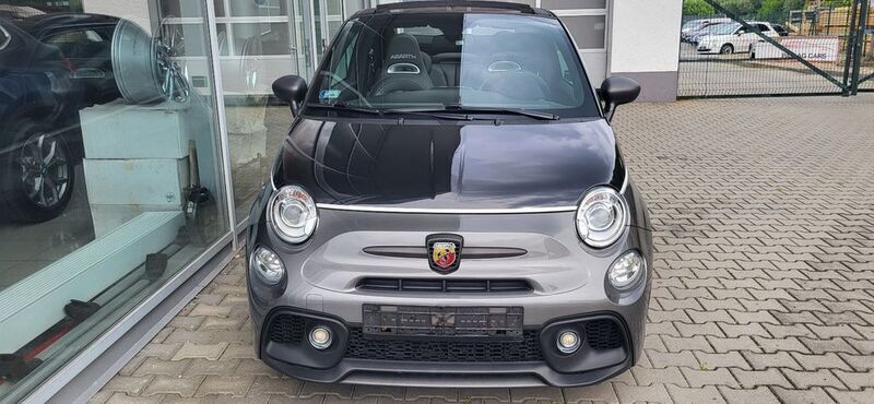 Schwarz Gebraucht 2020 Abarth 595C Competizione Cabrio | 21.950 € (Guter Preis) - Bild 1/4