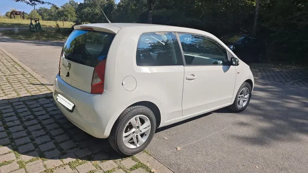 Gebraucht Seat Mii Style 60 PS (44 kW) 2013 Weiß Kleinwagen