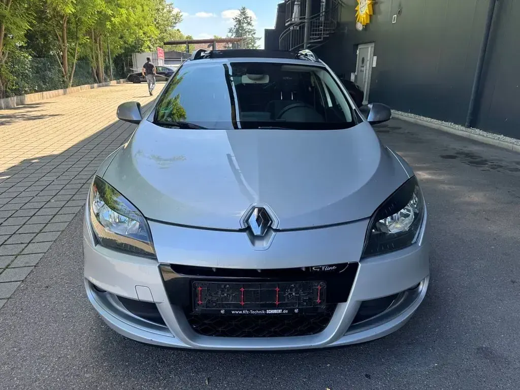 Gebraucht Renault Mégane GT Line Dynamique 131 PS (96 kW) 2011 Grau Limousine