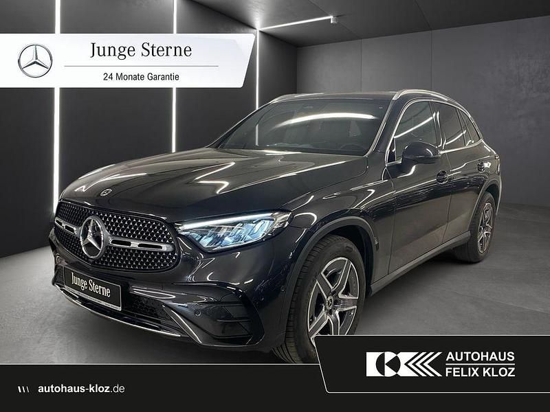 Grau Gebraucht 2024 Mercedes GLC200 AMG SUV | 53.400 € (Fairer Preis) - Bild 1/4