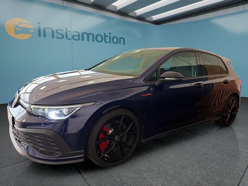 Blau Gebraucht 2022 VW Golf VIII GTI Kleinwagen | 31.699 € (Guter Preis) - Bild 1/4