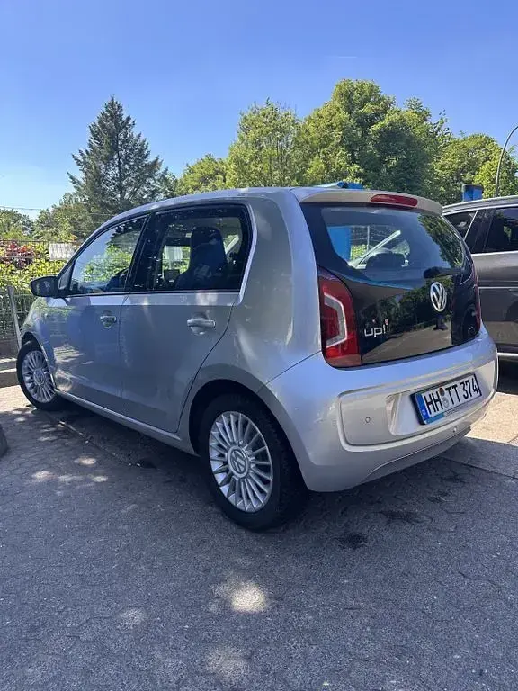 Usado VW up! 60 HP (44 kW) 2012 Prateado Citadino