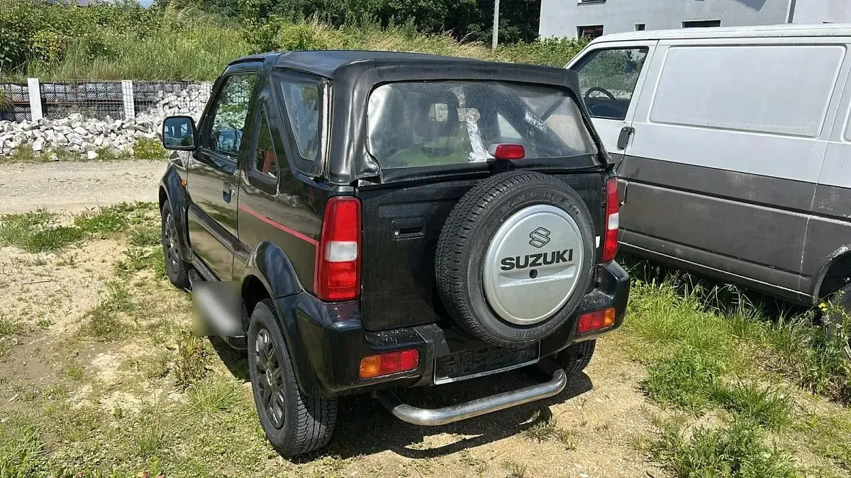 Gebraucht Suzuki Jimny 80 PS (58 kW) 2001 Schwarz SUV