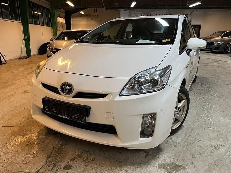Gebraucht 2010 Toyota Prius Life Limousine | 5.995 € (Superpreis) - Bild 1/4