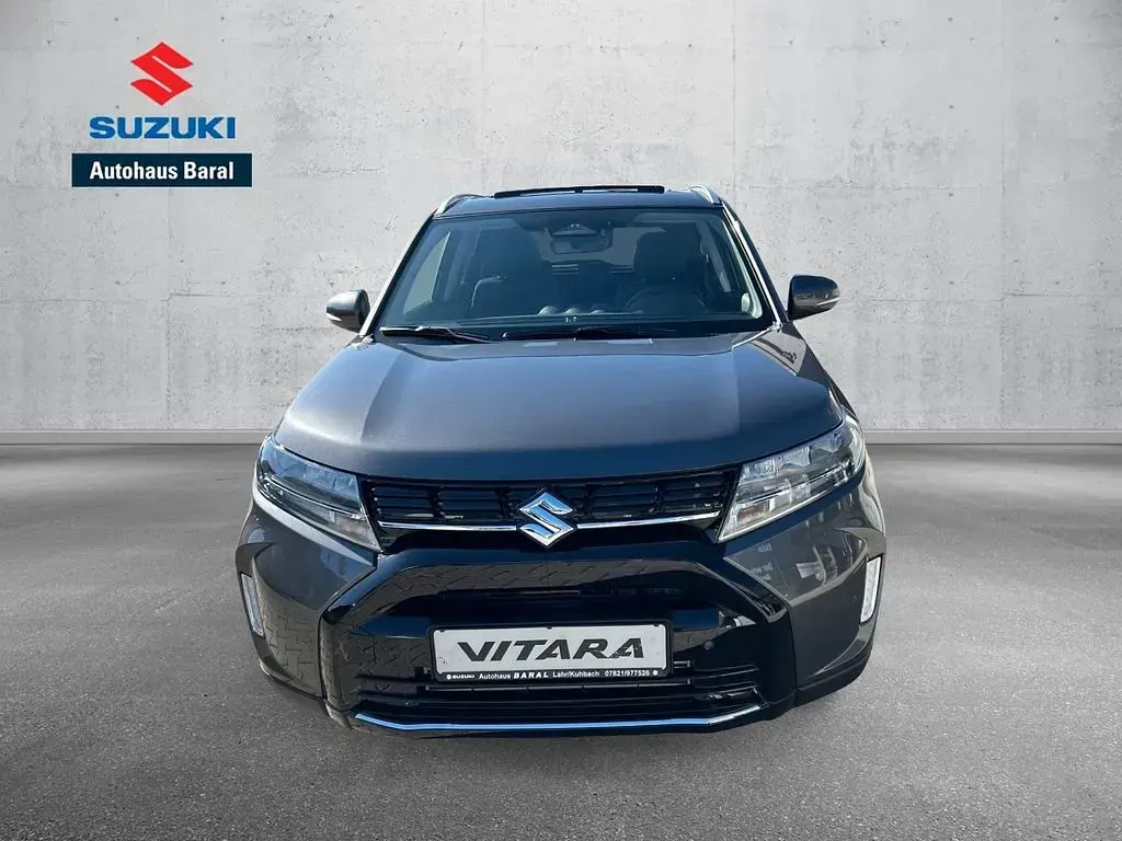 Neu Suzuki Vitara Comfort+ 110 PS (80 kW) 2026 Titan dark gray pearl SUV