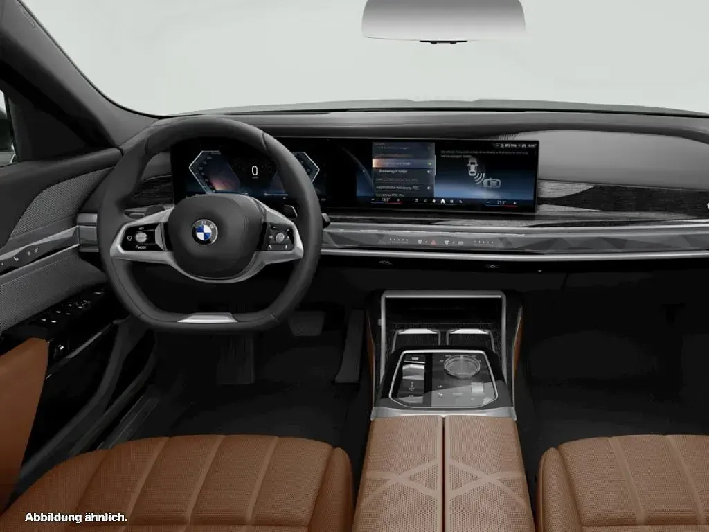 Gebraucht BMW 740 299 PS (219 kW) 2024 Black sapphire metallic Limousine