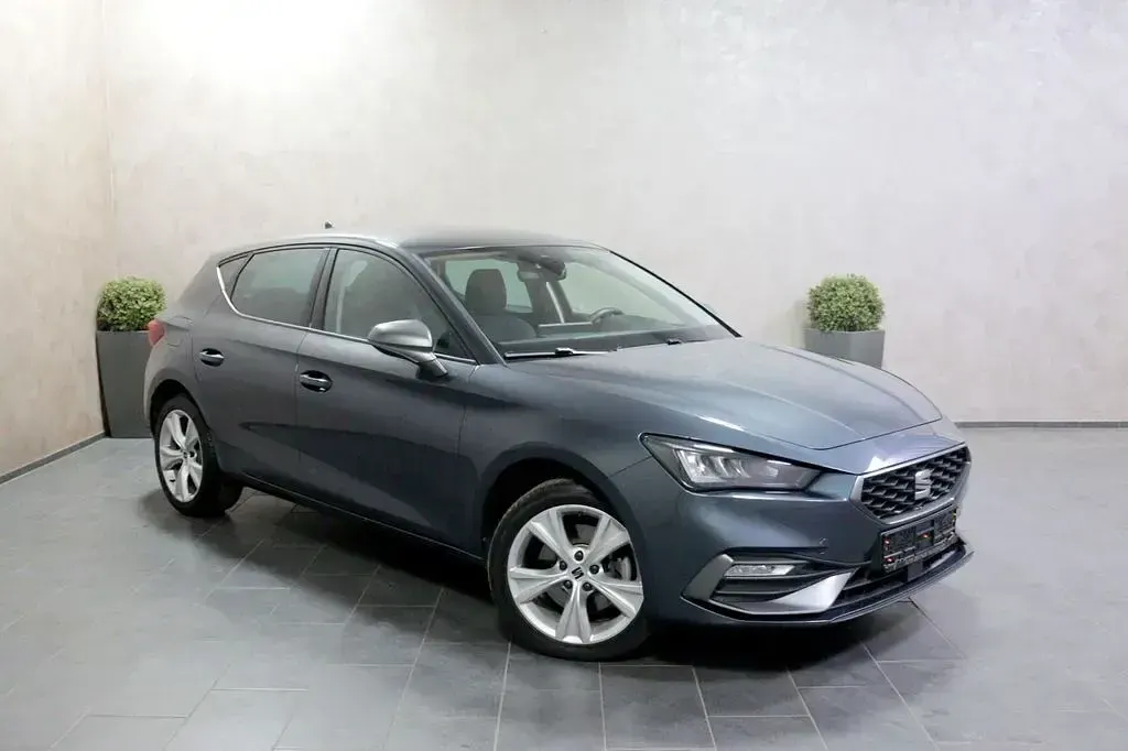 Gebraucht Seat Leon FR 204 PS (150 kW) 2022 Magnetic tech Limousine