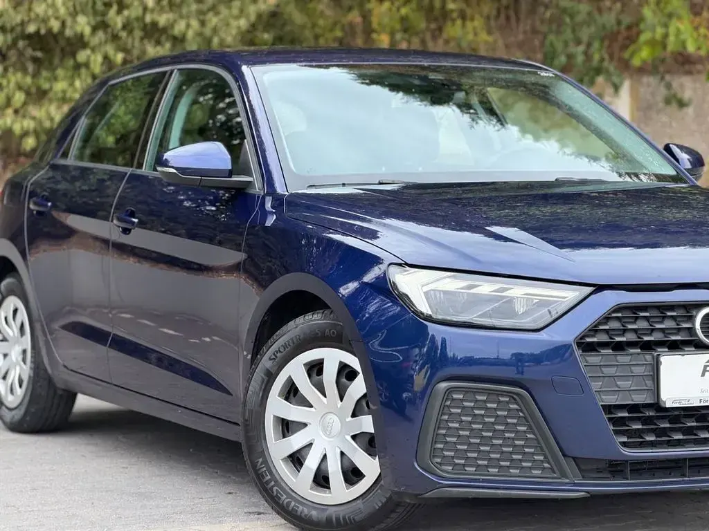 Gebraucht Audi A1 Sportback Sport 95 PS (69 kW) 2023 Blau Kleinwagen