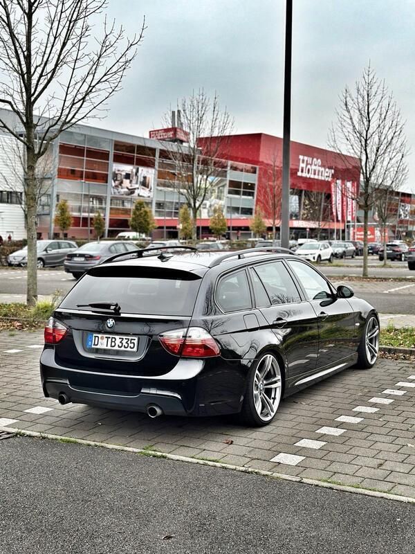 Schwarz Gebraucht 2008 BMW 335 Kombi | 16.500 € (Guter Preis) - Bild 1/4