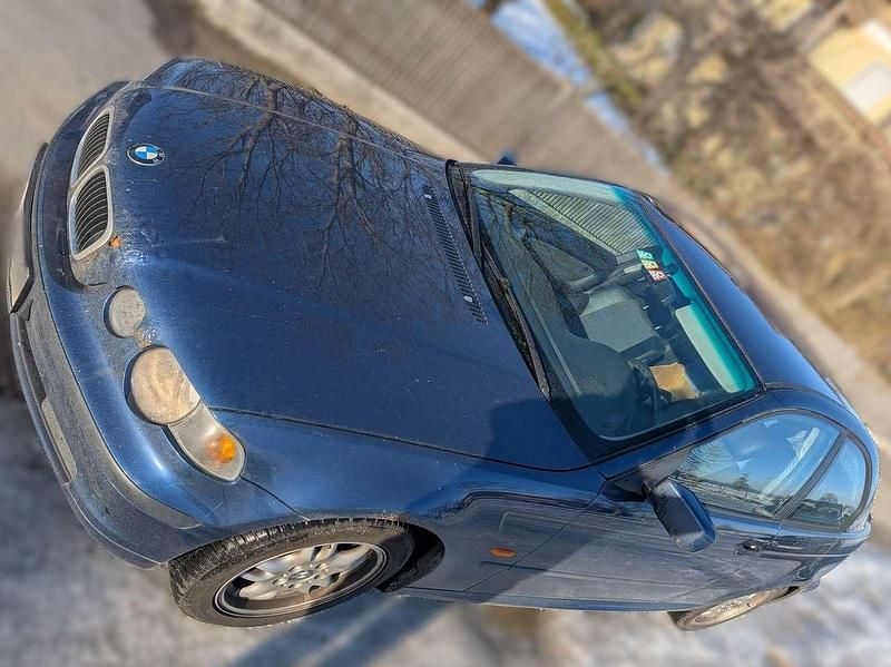 Gebraucht BMW 320 150 PS (110 kW) 2003 Blau Limousine