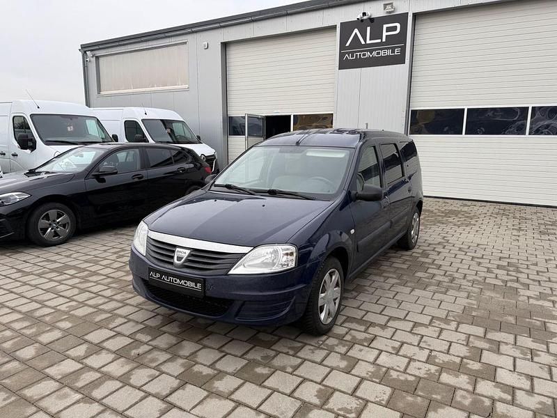 Gebraucht Dacia Logan MCV Ambiance 84 PS (61 kW) 2011 Blau Kombi