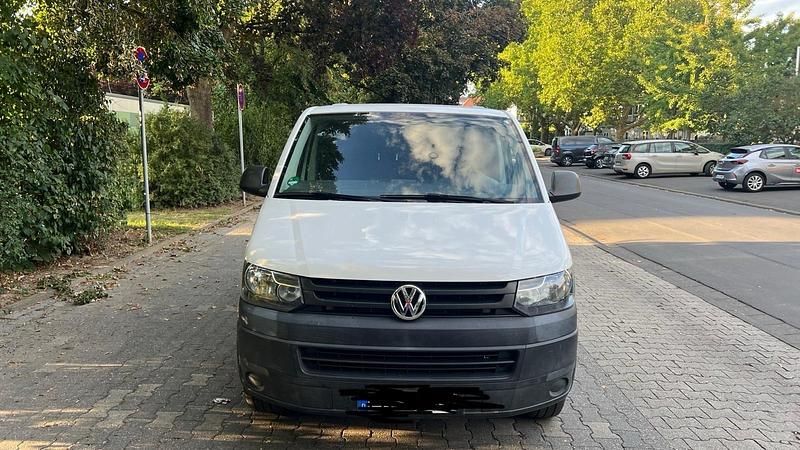 Weiß Gebraucht 2014 VW T5 Van | 11.500 € (Guter Preis) - Bild 1/4
