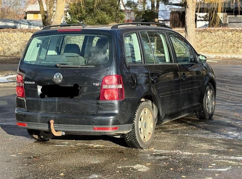 Gebraucht VW Touran 140 PS (102 kW) 2009 Schwarz Van / Kleinbus