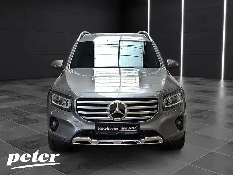 Gebraucht Mercedes GLB220 Progressive 190 PS (139 kW) 2024 Grau metalliclack mountaingrau SUV