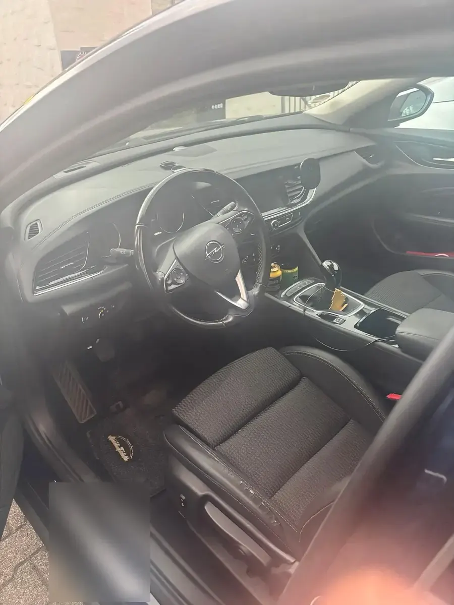 Gebraucht Opel Insignia Sport 165 PS (121 kW) 2018 Blau Limousine