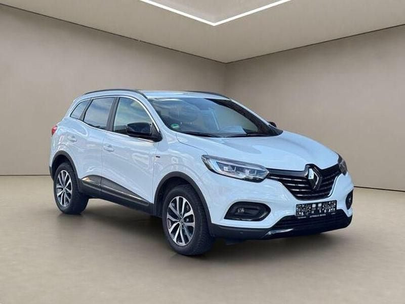 Gebraucht Renault Kadjar Black Edition 158 PS (116 kW) 2021 Weiß SUV