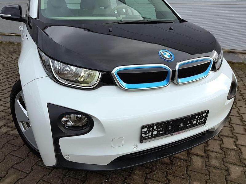 Weiß Gebraucht 2015 BMW i3 Comfort Edition Kleinwagen | 13.300 € (Fairer Preis) - Bild 1/4