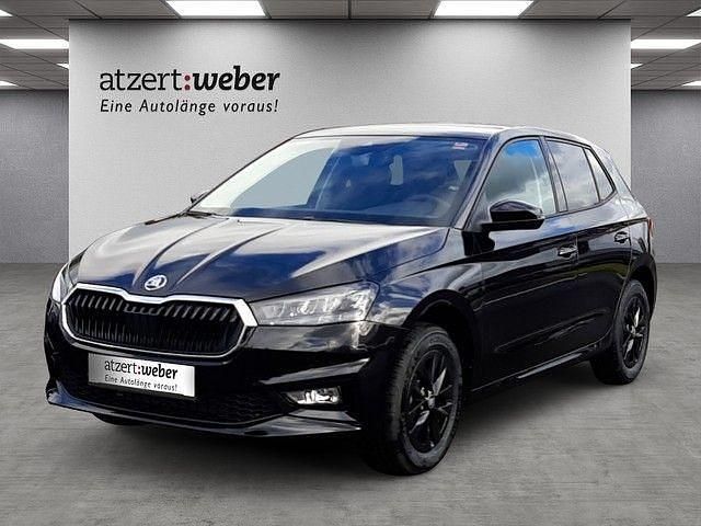 Blackmagic perleffekt Neu 2025 Skoda Fabia Selection Kleinwagen | 22.590 € (Etwas zu teuer) - Bild 1/4