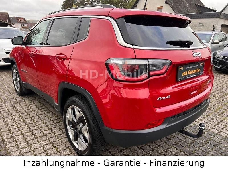 Gebraucht Jeep Compass Limited 170 PS (125 kW) 2018 Rot SUV