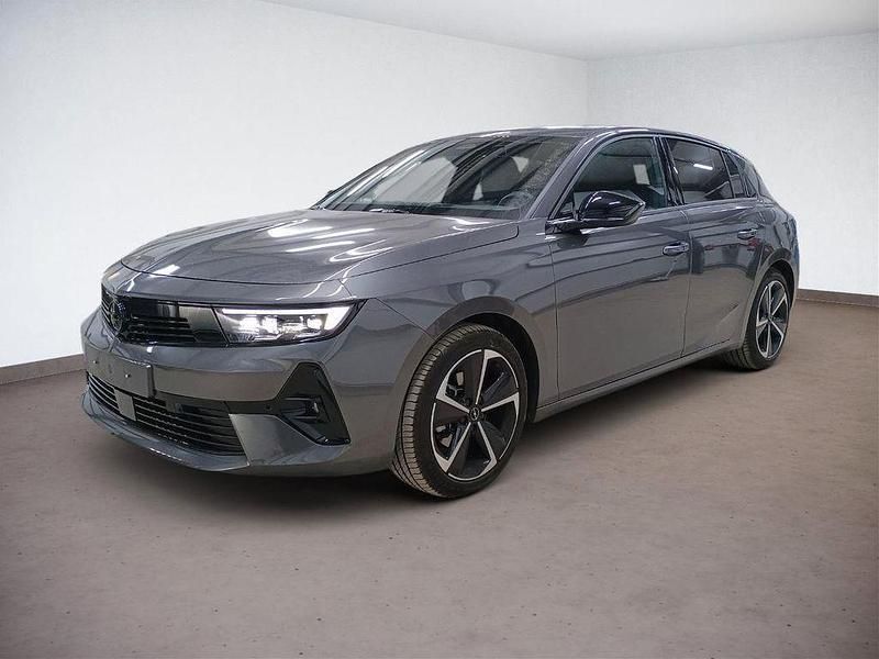 Grau Gebraucht 2024 Opel Astra Limousine | 24.650 € (Fairer Preis) - Bild 1/4