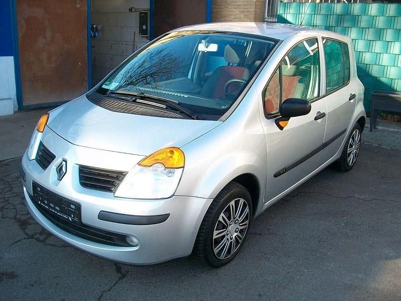 Gebraucht Renault Modus 75 PS (55 kW) 2006 Silber Van / Kleinbus