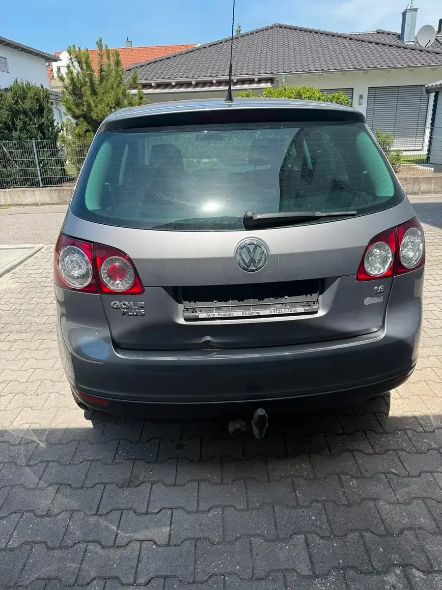Gebraucht VW Golf Plus Cross 101 PS (74 kW) 2009 Grau Van / Kleinbus