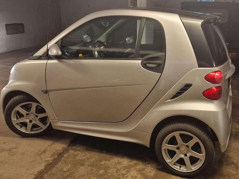 Gebraucht Smart ForTwo Coupé 71 PS (52 kW) 2014 Silber Coupé