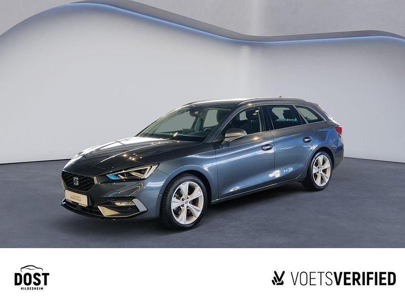 Grau Gebraucht 2024 Seat Leon FR Limousine | 26.990 € (Fairer Preis) - Bild 1/4