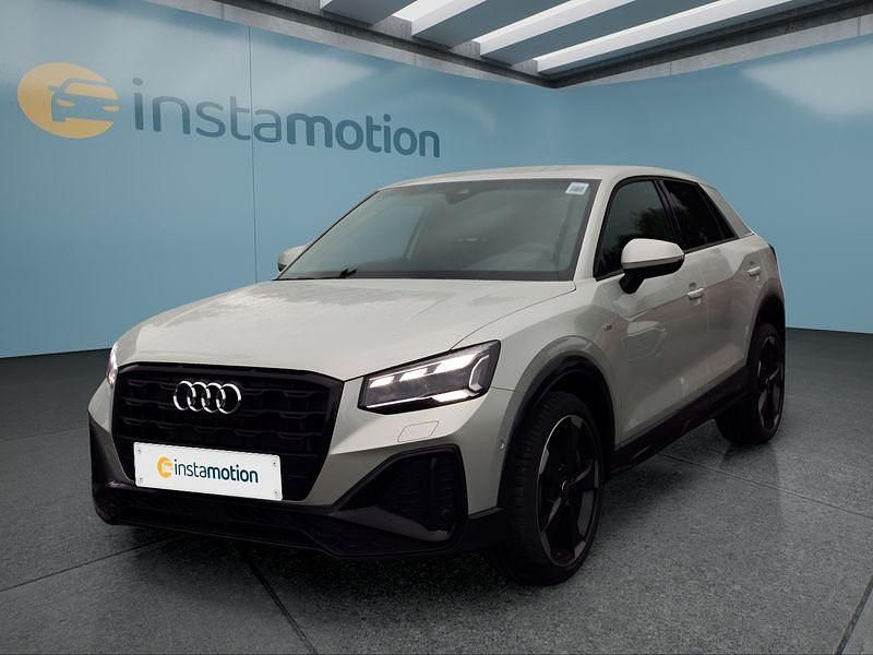 Silber Gebraucht 2024 Audi Q2 S-Line SUV | 37.699 € (Teuer) - Bild 1/4