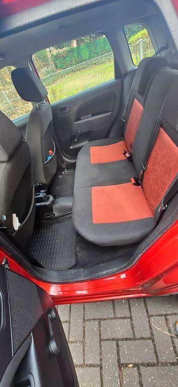Gebraucht Ford Fiesta Style 69 PS (50 kW) 2008 Rot Kleinwagen