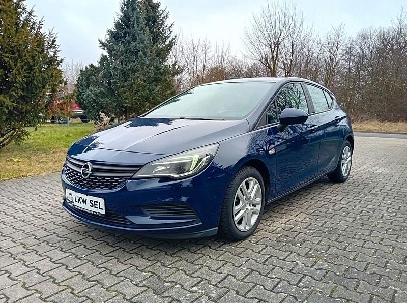 Gebraucht Opel Astra Selection 110 PS (80 kW) 2016 Blau Limousine