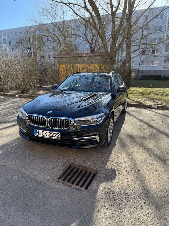 Gebraucht BMW 530 Performance 265 PS (194 kW) 2019 Schwarz Limousine