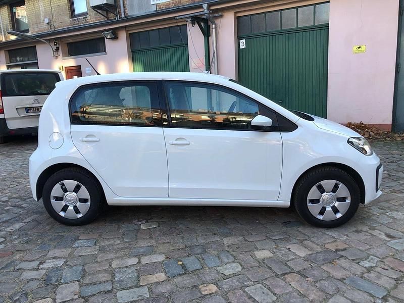 Gebraucht VW up! 65 PS (47 kW) 2021 Weiß Kleinwagen