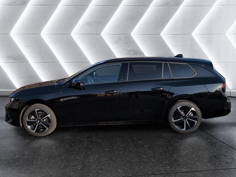 Neu Opel Astra Edition 131 PS (96 kW) 2025 Karbon schwarz Kombi