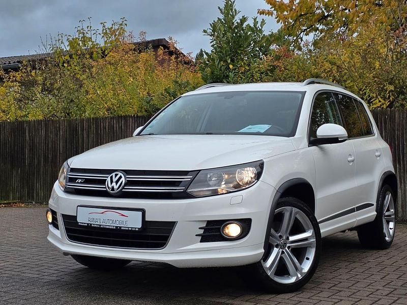 Weiß Gebraucht 2013 VW Tiguan Sportline SUV | 9.900 € (Fairer Preis) - Bild 1/4