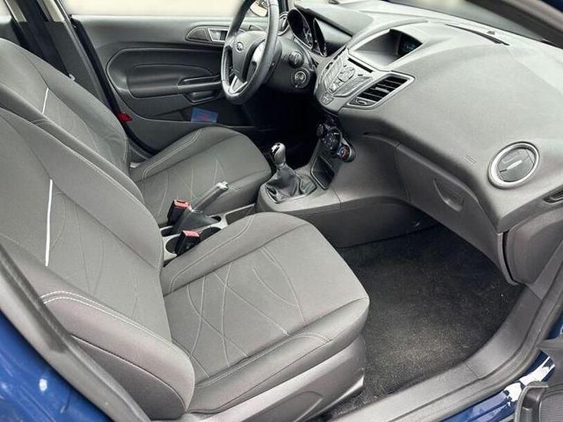 Gebraucht Ford Fiesta 60 PS (44 kW) 2017 Blazer blue Kleinwagen
